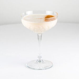 White Chocolate Martini Mocktail / Non-Alcoholic Cocktail