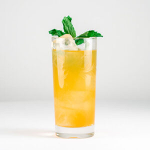Mango Mojito Mocktail / Non-Alcoholic Cocktail
