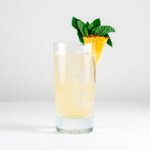 Pineapple Mojito Mocktail / Non-Alcoholic Cocktail