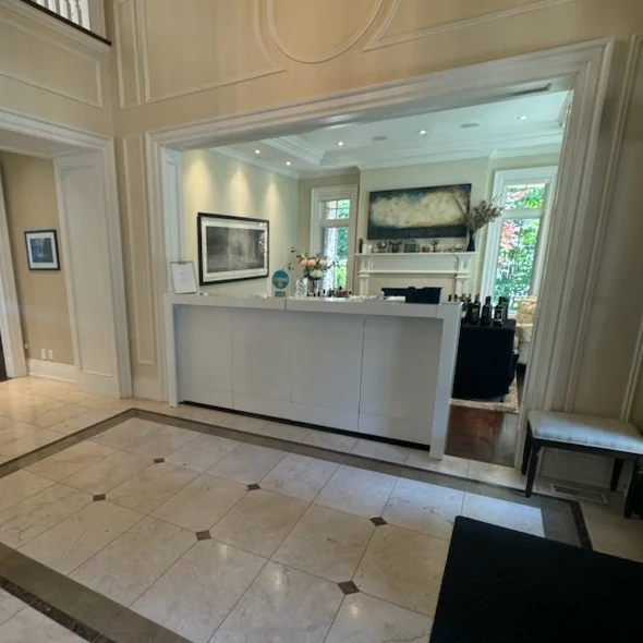 white-panel-bar-1